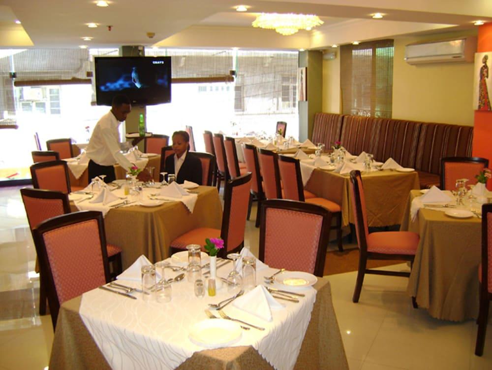 Hotel Nikko Towers Dar es Salaam Exterior foto